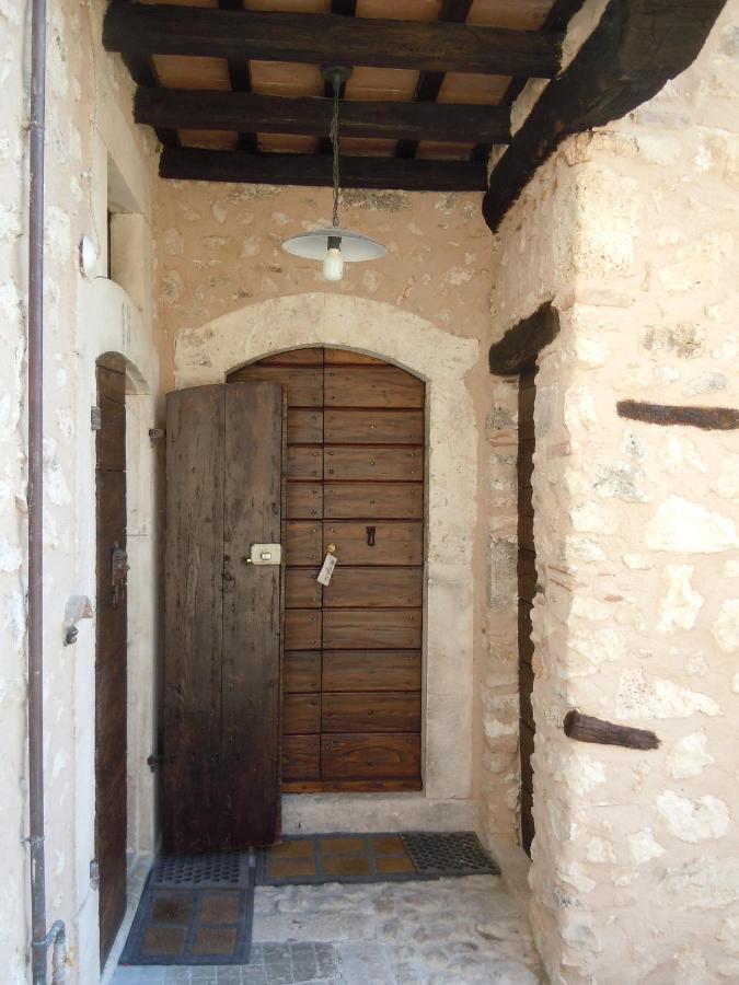La Casa Su Le Dimore Del Borgo Santo Stefano Di Sessanio Exterior photo